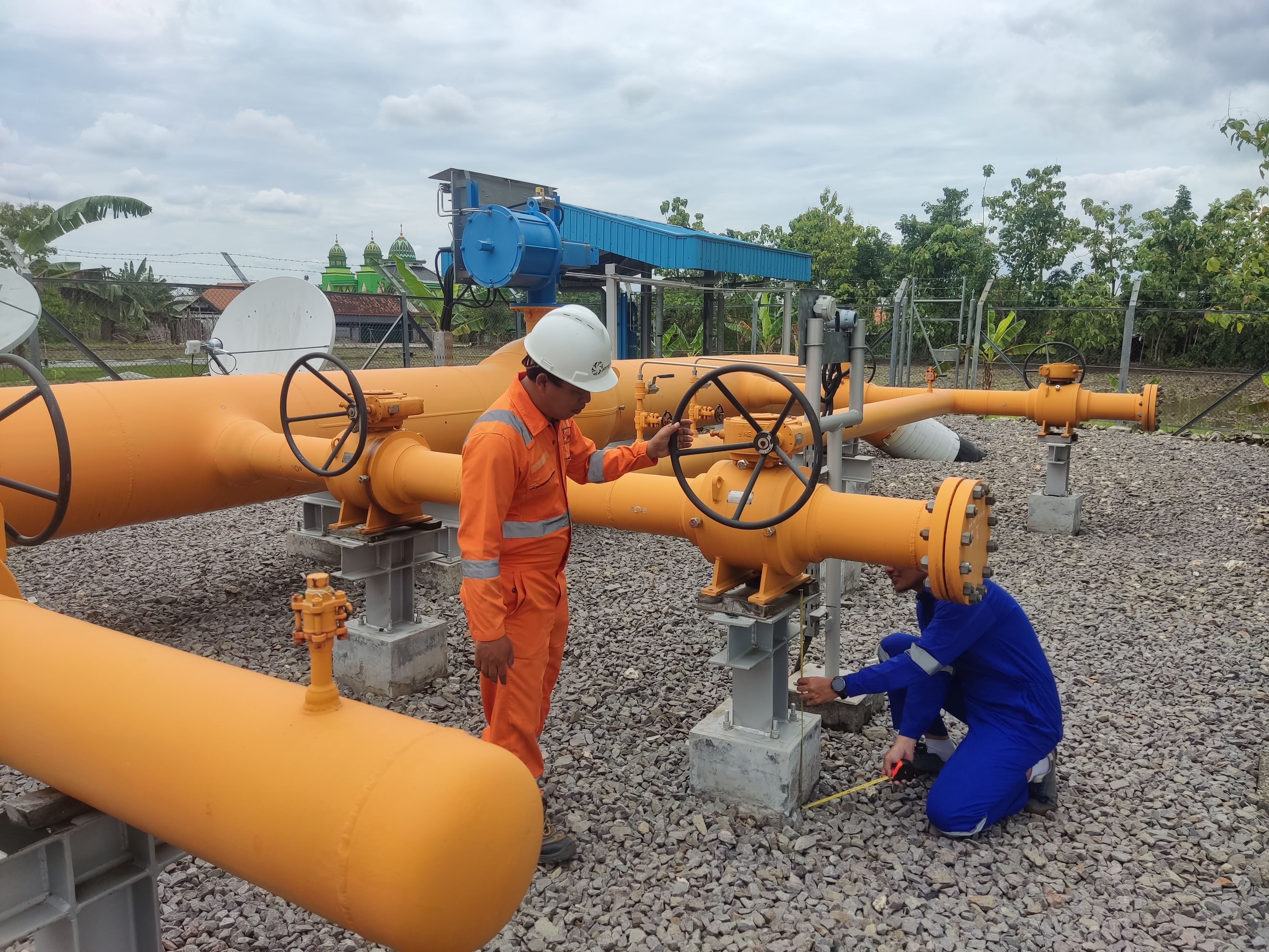 Proyek Fasilitas Pengolahan Gas